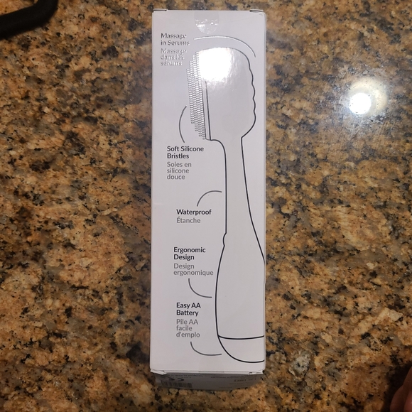 pmd clean smart facial cleansing device - Picture 2 of 3